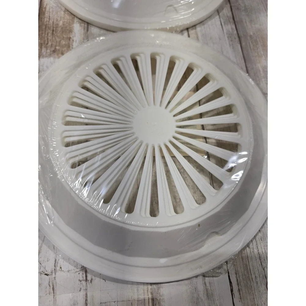 Set of 16 White Plastic Paper Plate Holders 9 Inch Reusable BBQ‎ Picnic USA Made